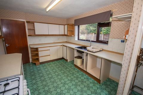 3 bedroom detached bungalow for sale, Bonnington Close, Hillmorton, Rugby, CV21