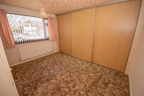 4 Bonnington Close, Rugby, CV21 4DG
