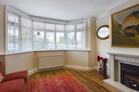 6 bedroom semi-detached house for sale, Broadfields Avenue, Edgware, HA8