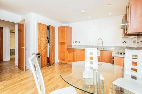 2 bedroom flat for sale, Isaac Way, Manchester, M4