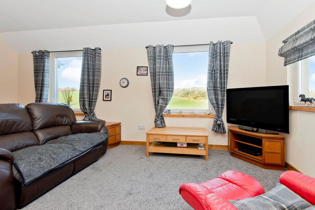 Orchard Terrace, Kinghorn, Burntisland, KY3 3 bed semidetached house