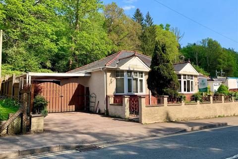 3 bedroom detached bungalow for sale, Whitecroft Road, Lydney GL15