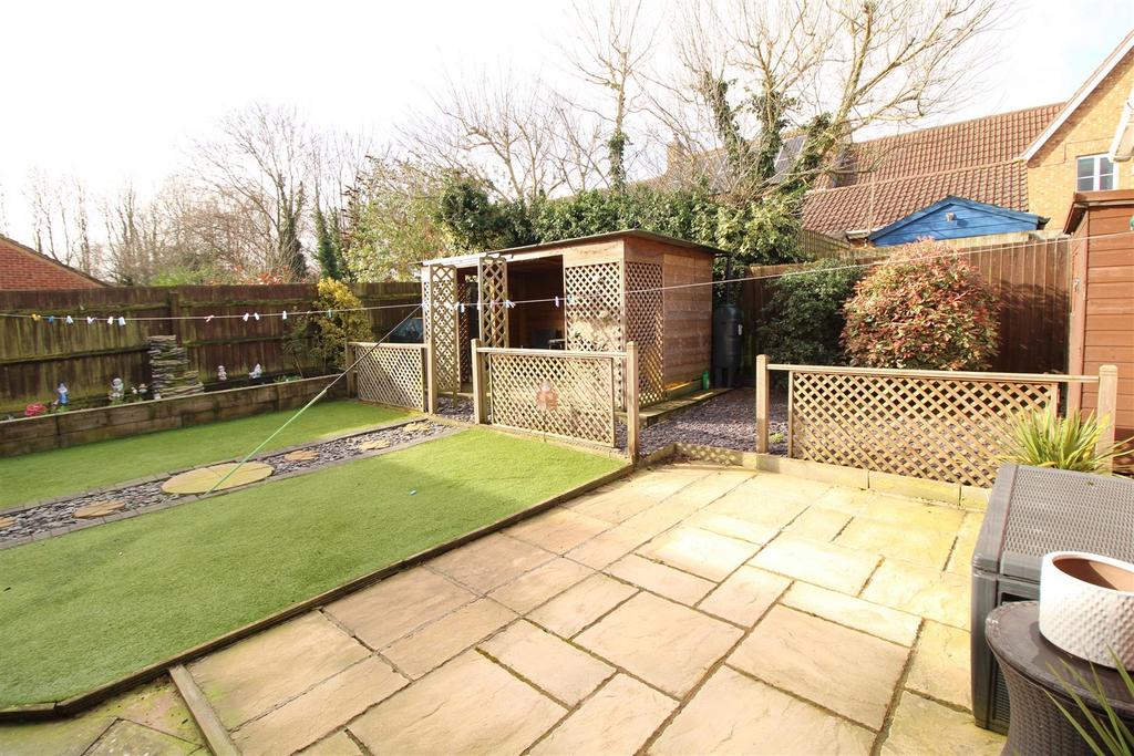 Morning Star Road, Daventry 4 bed detached house for sale £350,000