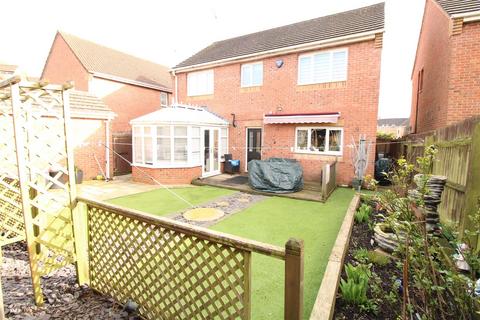 4 bedroom detached house for sale, Morning Star Road, Daventry