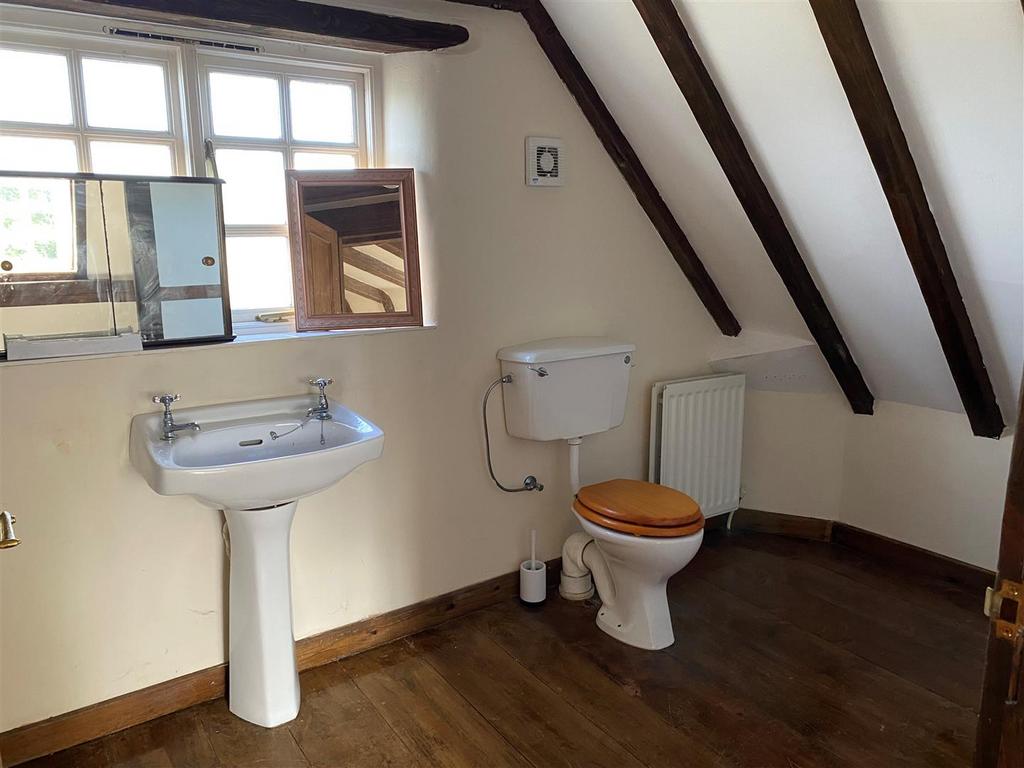 Ensuite.jpg