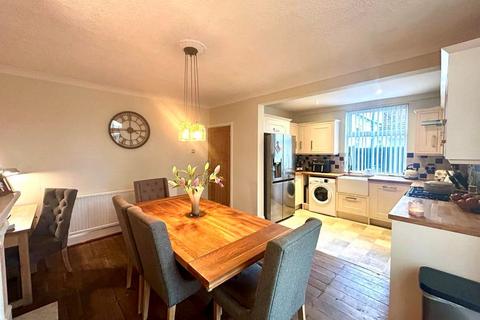 3 bedroom semi-detached house for sale, Hermitage Road, Whitwick, Coalville, LE67