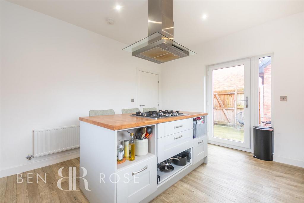 Kitchen/Breakfast Room