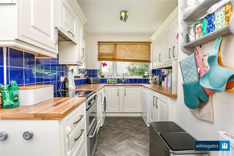 11 Derwent Avenue, Prescot, L34 2ST