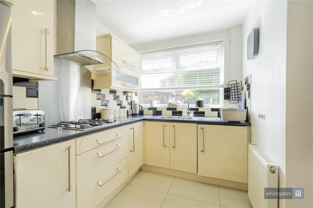 Lounge/Kitchen