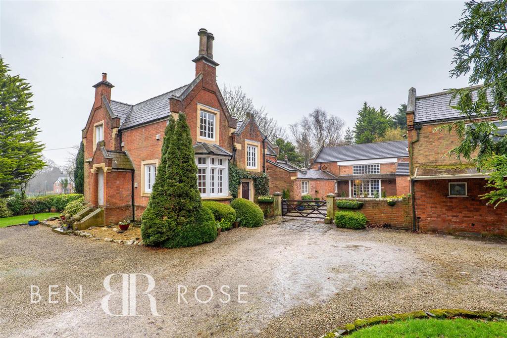 D'urton Lane, Broughton, Preston 4 bed detached house for sale £1,300,000