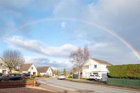 15 Berrydale Road, Blairgowrie, PH10 6UA