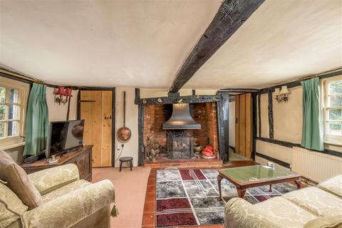 4 bedroom cottage for sale, Green End, Little Staughton