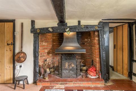 4 bedroom cottage for sale, Green End, Little Staughton