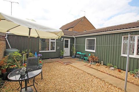 2 bedroom bungalow for sale, Stagsden, Peterborough PE2