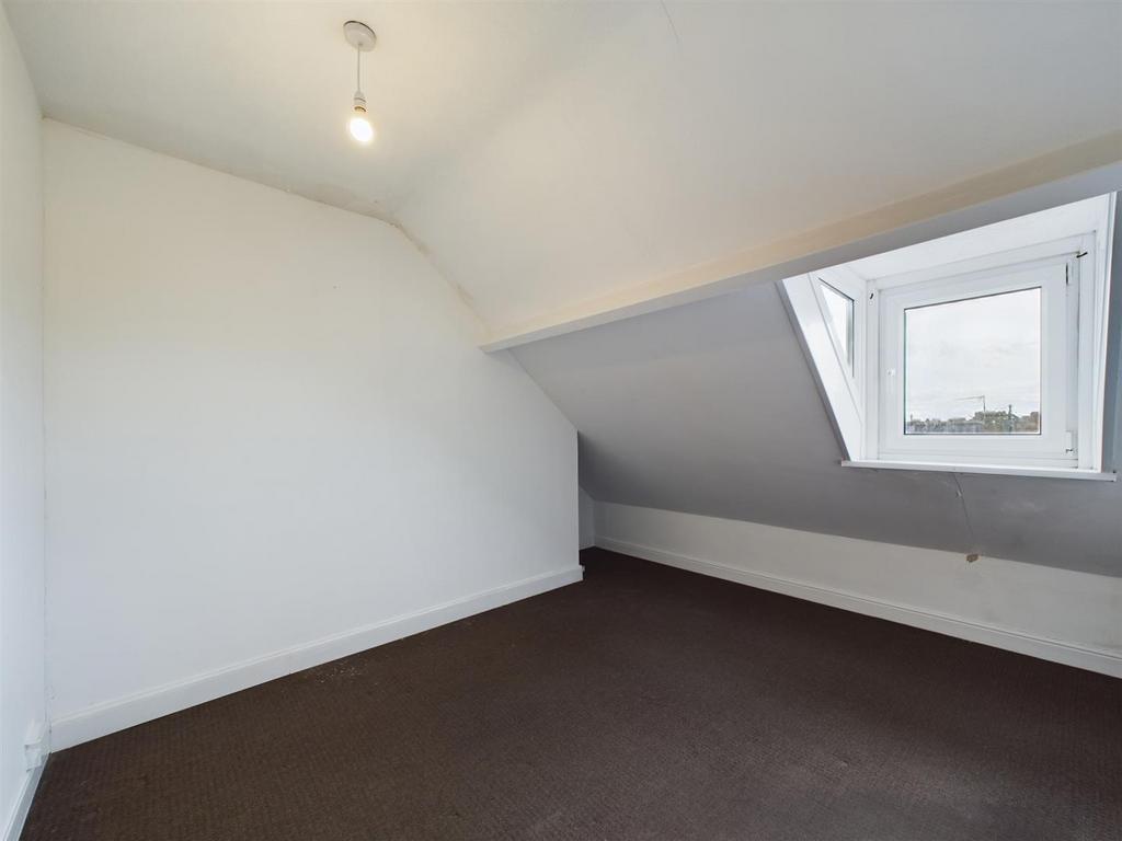 Bedroom: