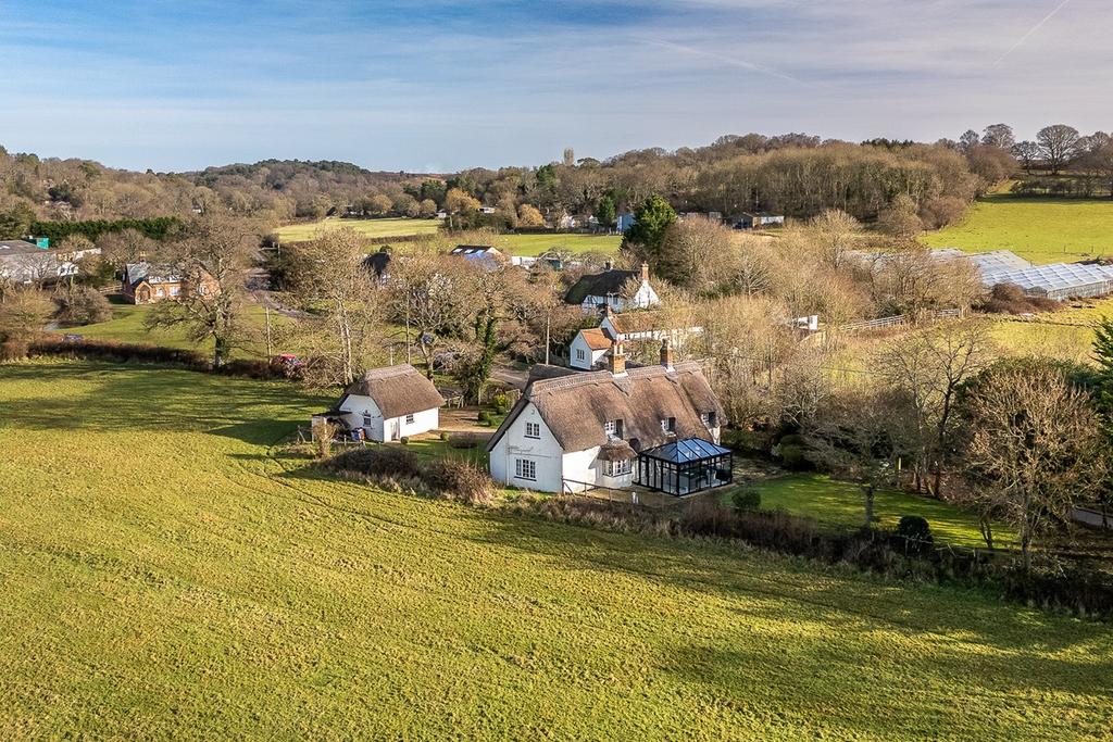 South Gorley, Fordingbridge, SP6 4 bed detached house for sale - £1,350,000