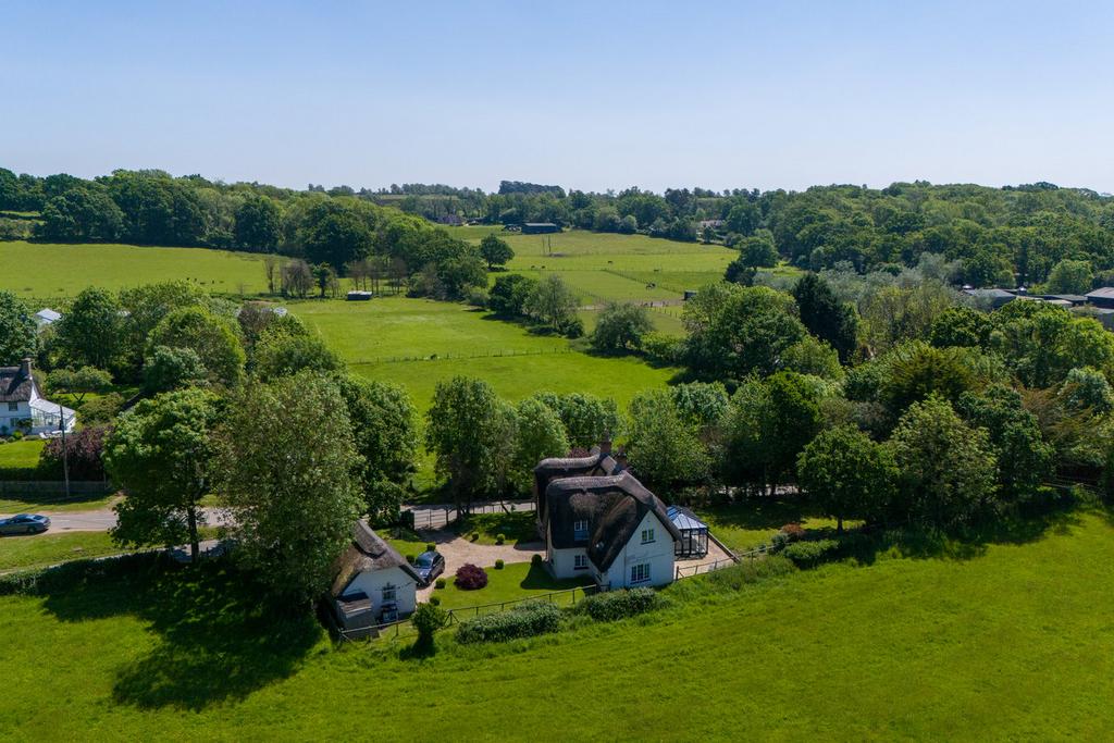 South Gorley, Fordingbridge, SP6 4 bed detached house for sale - £1,295,000