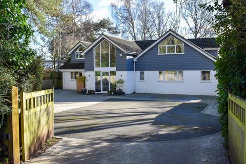 5 bedroom detached house for sale - Beaufoys Close, Ferndown, BH22