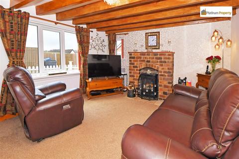 3 bedroom cottage for sale, Firtree Road, Stoke-On-Trent ST3