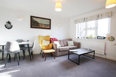 1 bedroom apartment for sale - STATION ROAD, LEATHERHEAD, KT22