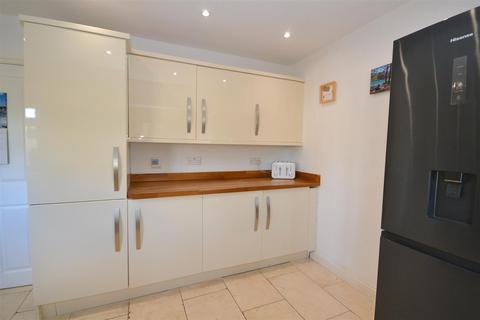 8a Ackerman Road, Dorchester, DT1 1NZ