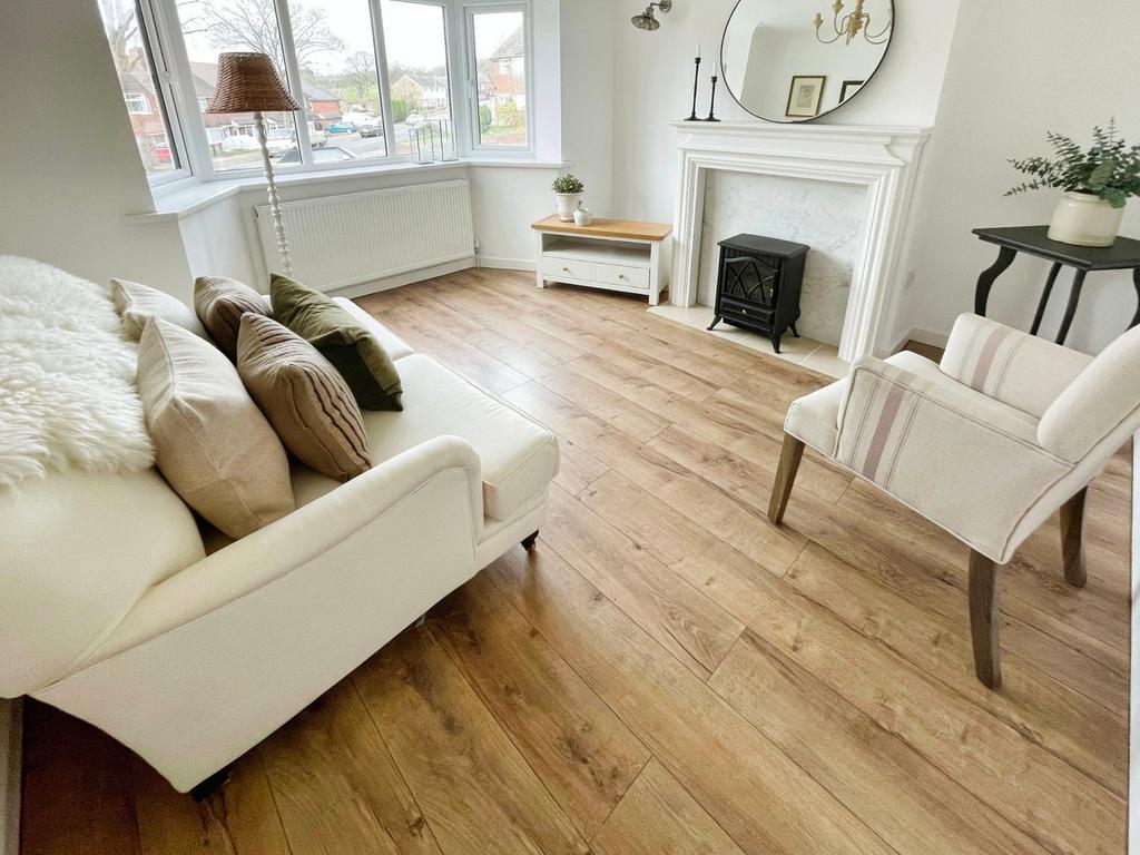 Pomeroy Road, Great Barr, Birmingham, B43 3 bed semidetached house for sale £280,000