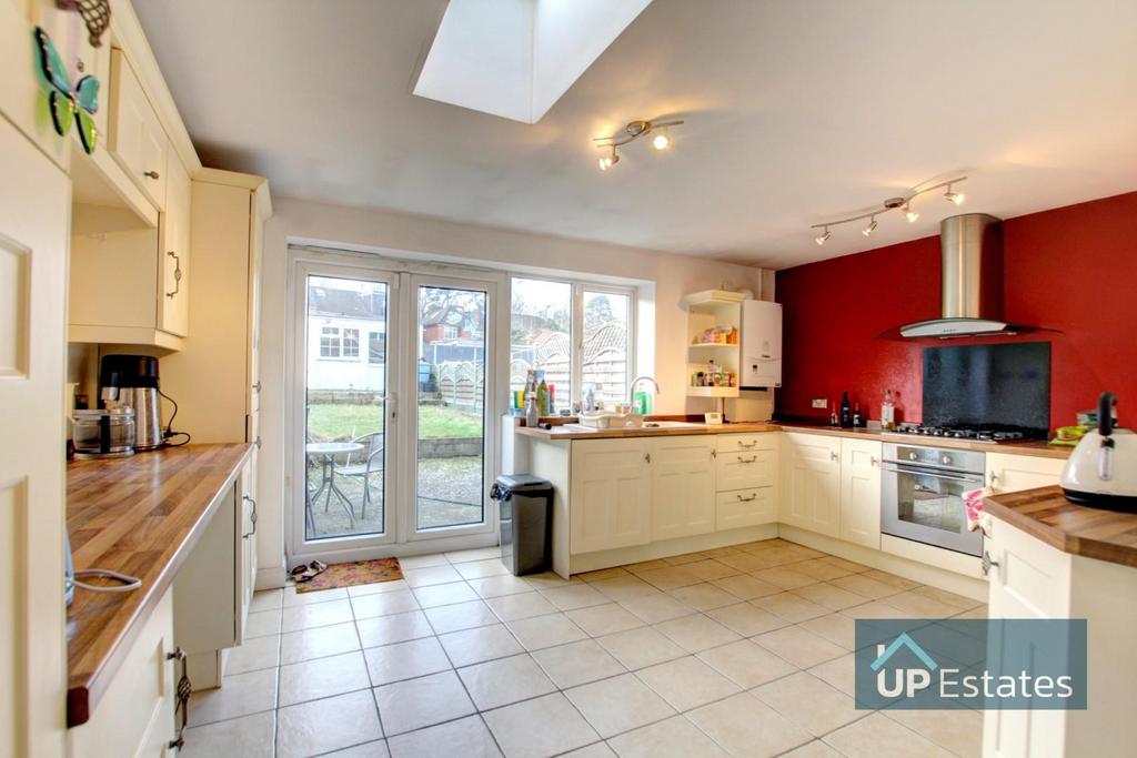 Dulverton Avenue, Coundon, Coventry 4 bed terraced house £285,000