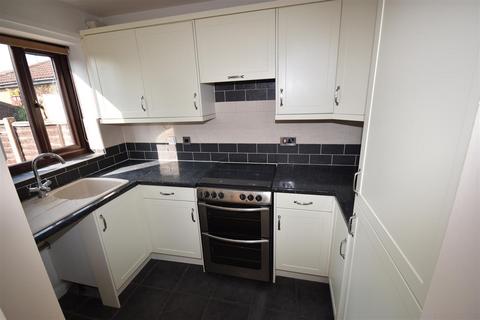 3 Elmgarth, Sleaford, NG34 7FJ