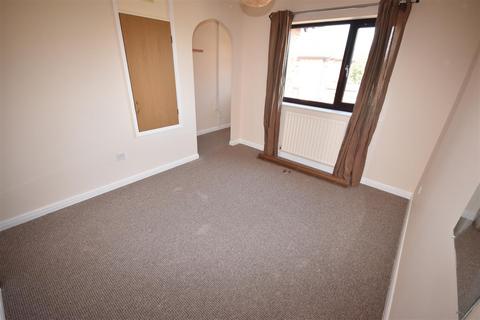 3 Elmgarth, Sleaford, NG34 7FJ