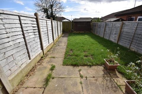 3 Elmgarth, Sleaford, NG34 7FJ