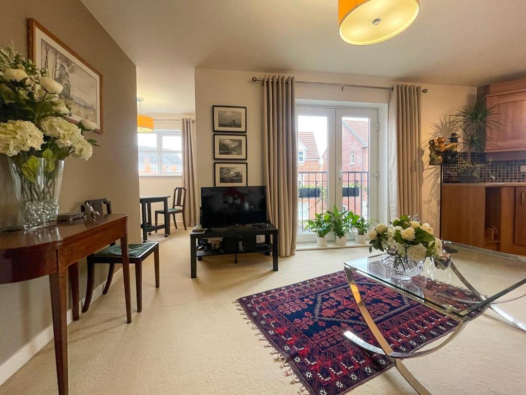 Living Area - Study.jpg