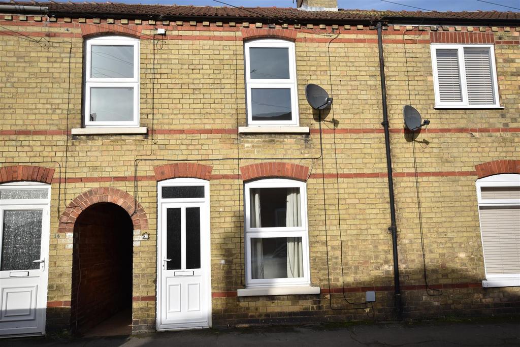 Alexandra Road, Sleaford 3 bed terraced house for sale £140,000