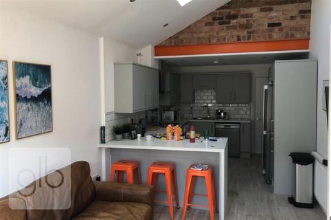 16 Argyll Street, Coventry, CV2 4FL