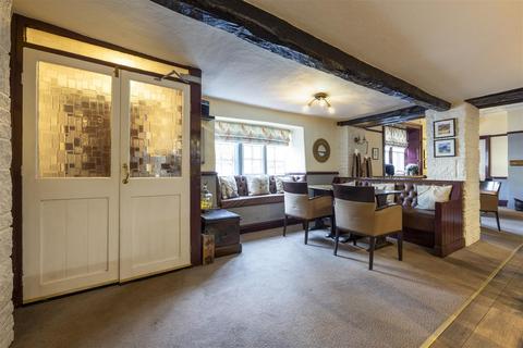 6 bedroom character property for sale, The Punch Bowl, Burton In Lonsdale