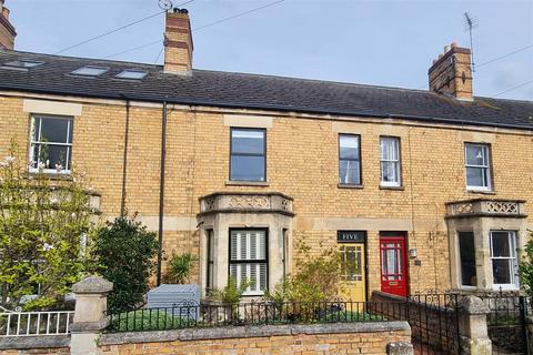 4 bedroom townhouse for sale, Kings Road, Stamford