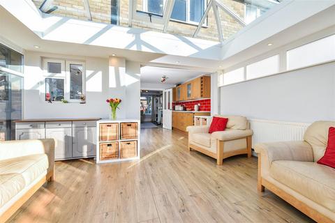 6 Birch Close, Romsey, SO51 5SQ