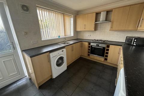 2 bedroom detached bungalow for sale - Sports Road, Glenfield, Leicester