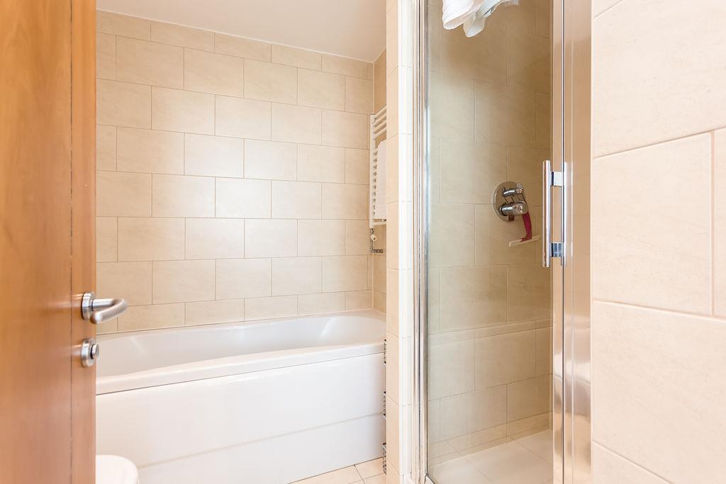 88 Dolphin Quays-ph24 web300.jpg