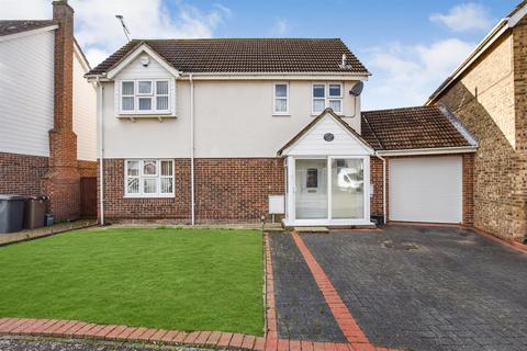 3 bedroom detached house for sale, Finchland View, South Woodham Ferrers