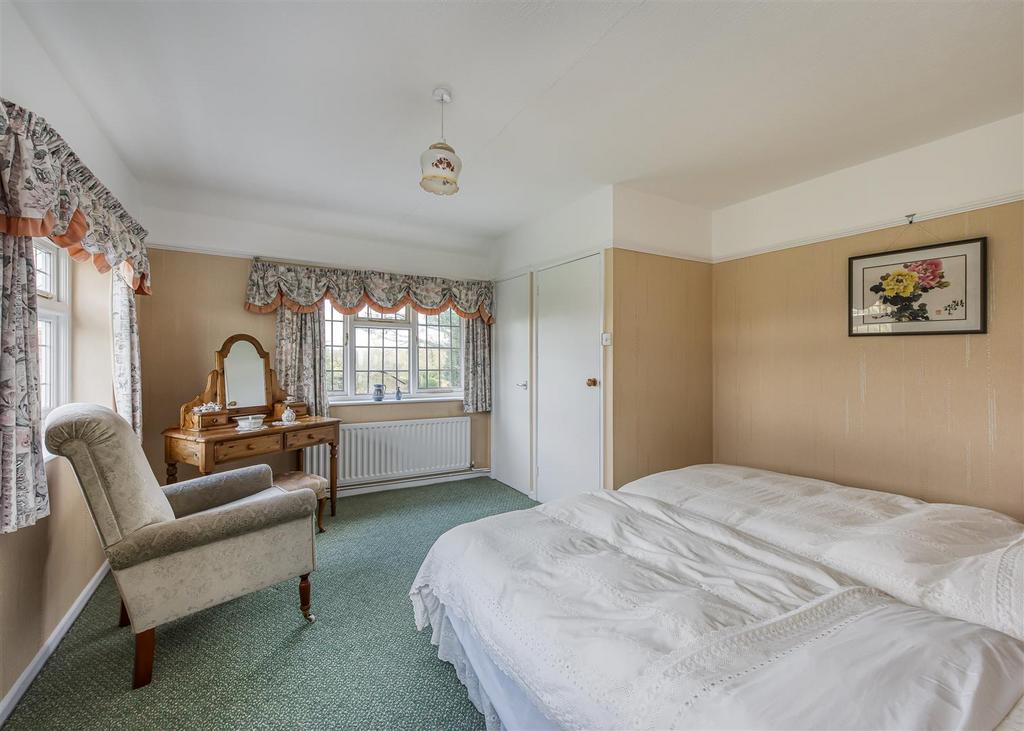 Trentham-bed1.jpg