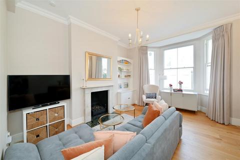 Gordon Place, Kensington, W8