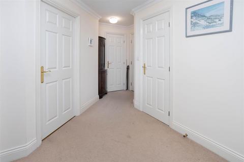 2 bedroom retirement property for sale - Leicester Road, Market Harborough