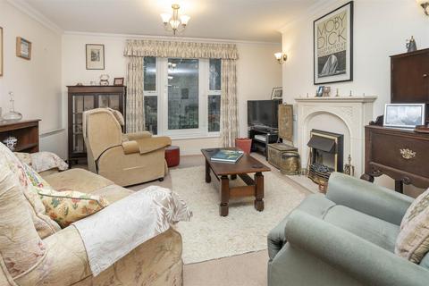 2 bedroom retirement property for sale, Leicester Road, Market Harborough