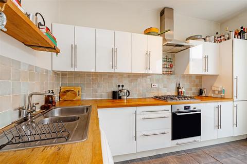 1 bedroom flat for sale, Bartholomew Road