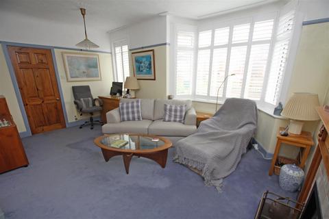 2 bedroom detached bungalow for sale - Minterne Road, Bournemouth