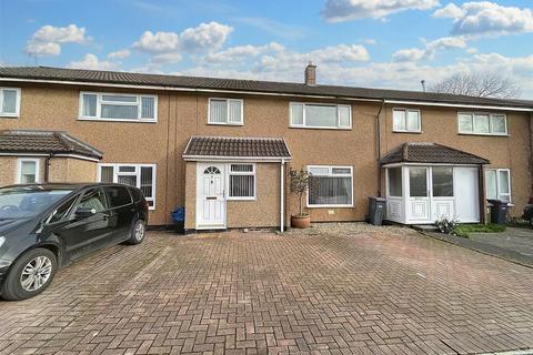 3 bedroom terraced house for sale, Beaumaris Drive, Llanyravon, Cwmbran