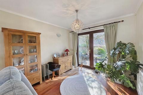 3 bedroom terraced house for sale, Hafod Road, Ponthir, Newport