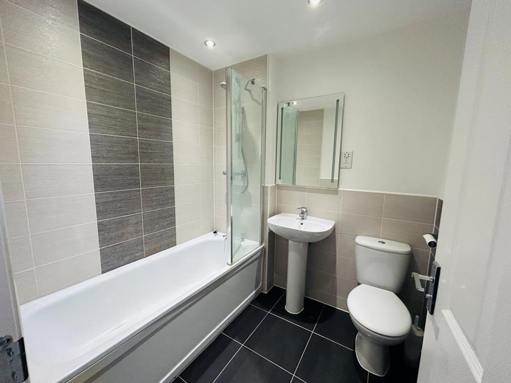 Bathroom.JPEG