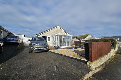 2 bedroom detached bungalow for sale, Underhedge Gardens, Portland