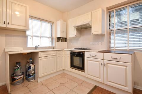 1 bedroom flat for sale, High Street, Hastings